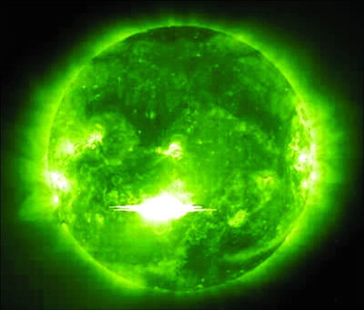 今天有没有太阳风暴 200310300381_335478.jpg