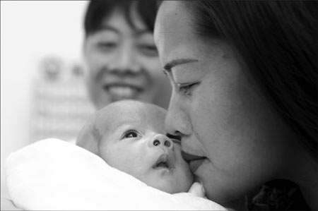 广东新闻:广东省人民医院治愈未满月婴儿先天