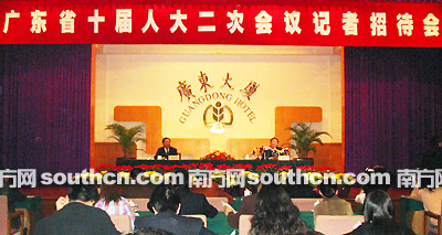 深圳gdp_2004年深圳gdp(2)