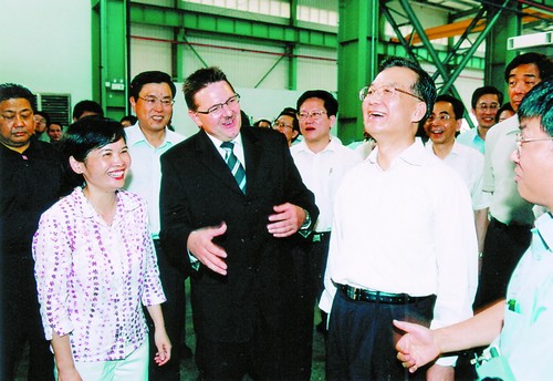 温家宝总理视察广州海瑞克隧道机械有限公司·