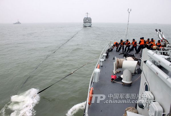 网友:中俄军演是防止日本军国主义复活杀手锏