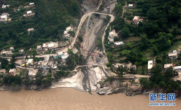 印度暴雨灾害死亡人数升至807人 国际快递 南