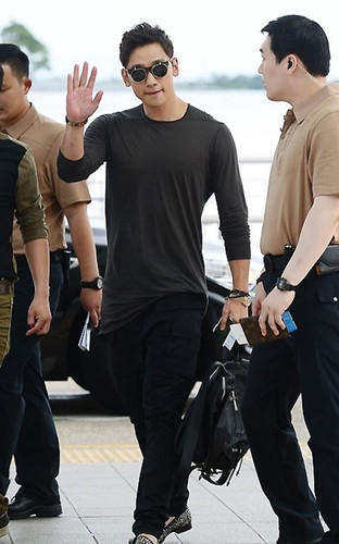 韩国艺人Rain退伍后首秀将登台泰国音乐节(组