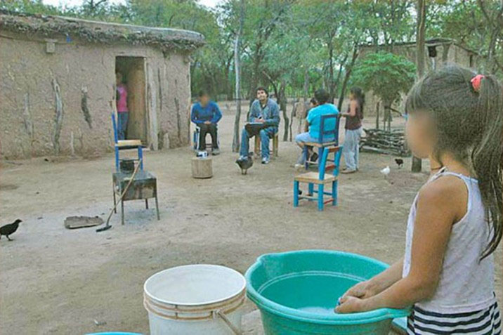 阿根廷<em>女子</em>讲述被继父<em>强暴</em>20年生下10名子女