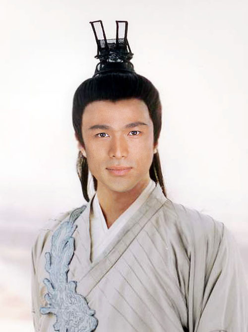 《<em>新甘十九妹</em>》崔鹏被封古装王子 男星古装造