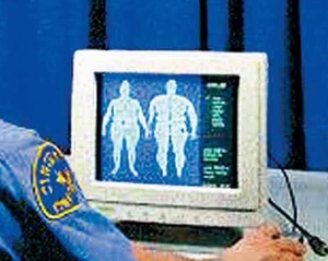南方网:身体隐蔽部位清晰可见 美佛州机场X光