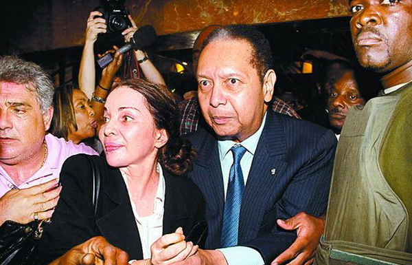 海地世界最年轻总统去世 花花公子19岁继承父