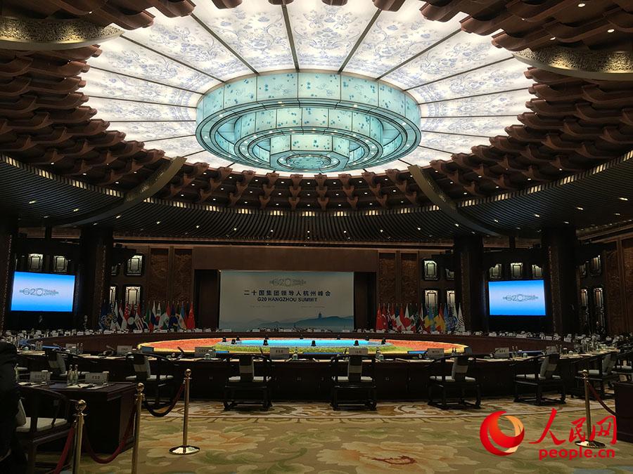 G20杭州峰会主会场充满中国特色 中外记者准
