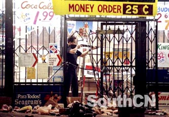 南方网:洛杉矶暴乱十周年 回首美国史上最血腥