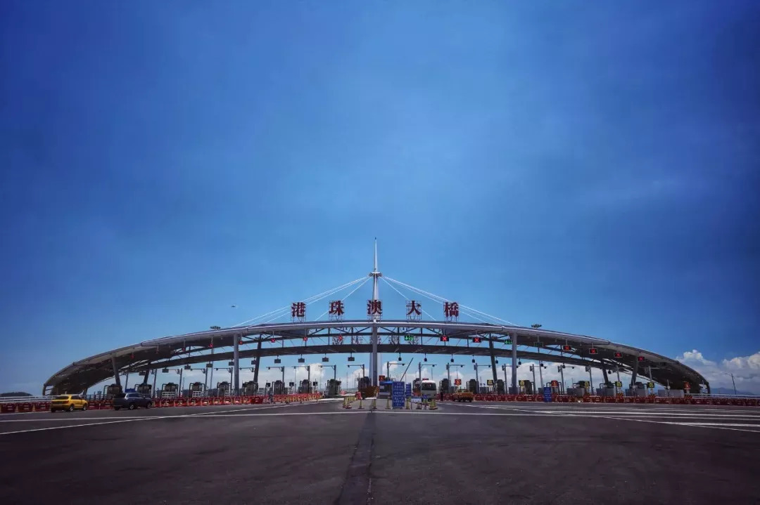 今起滴滴下线顺风车业务!网约车安全乘车指南