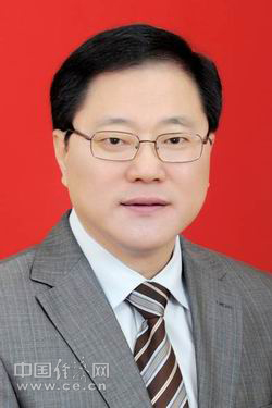 陈文浩任长沙市代市长 胡衡华辞去市长职务