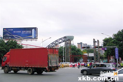 深圳前海拟建港货购销中心 进口奢侈品有望便