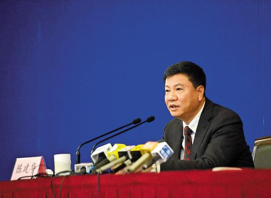 广州市长:技能人才可以入户 四项措施治理灰霾