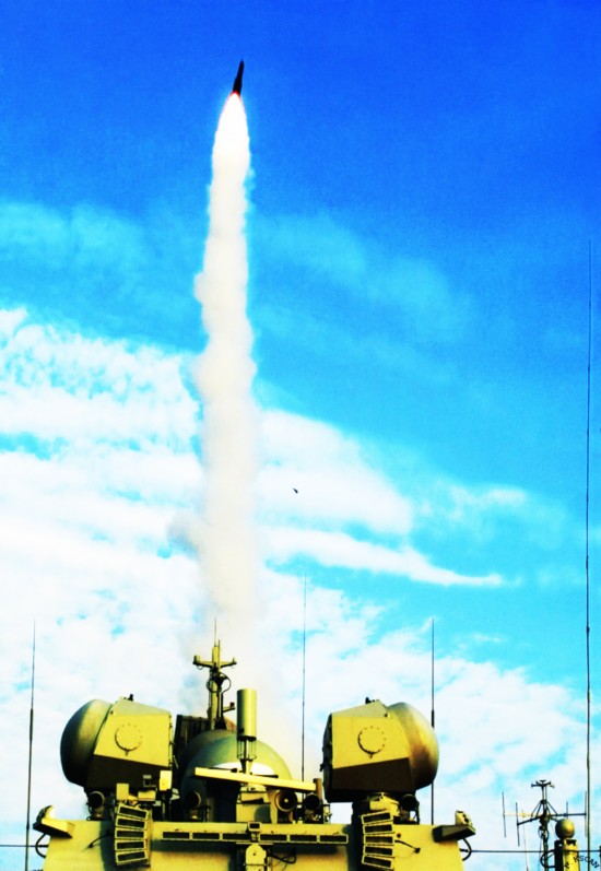 海基红旗-16导弹发射瞬间