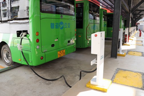 怀集粤运公交公司举行新能源纯电动车启动仪式