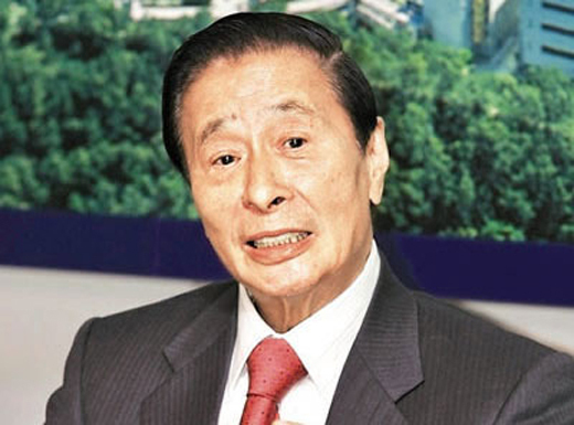 香港第二富豪退休 长子管内地业务次子管香港业务