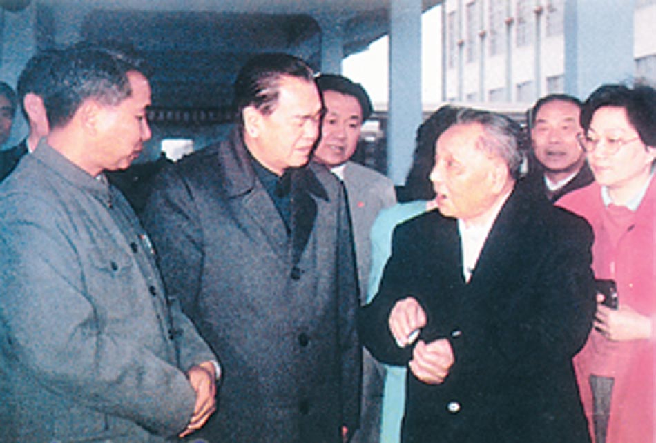 1992年邓小平南巡_大图_南方网