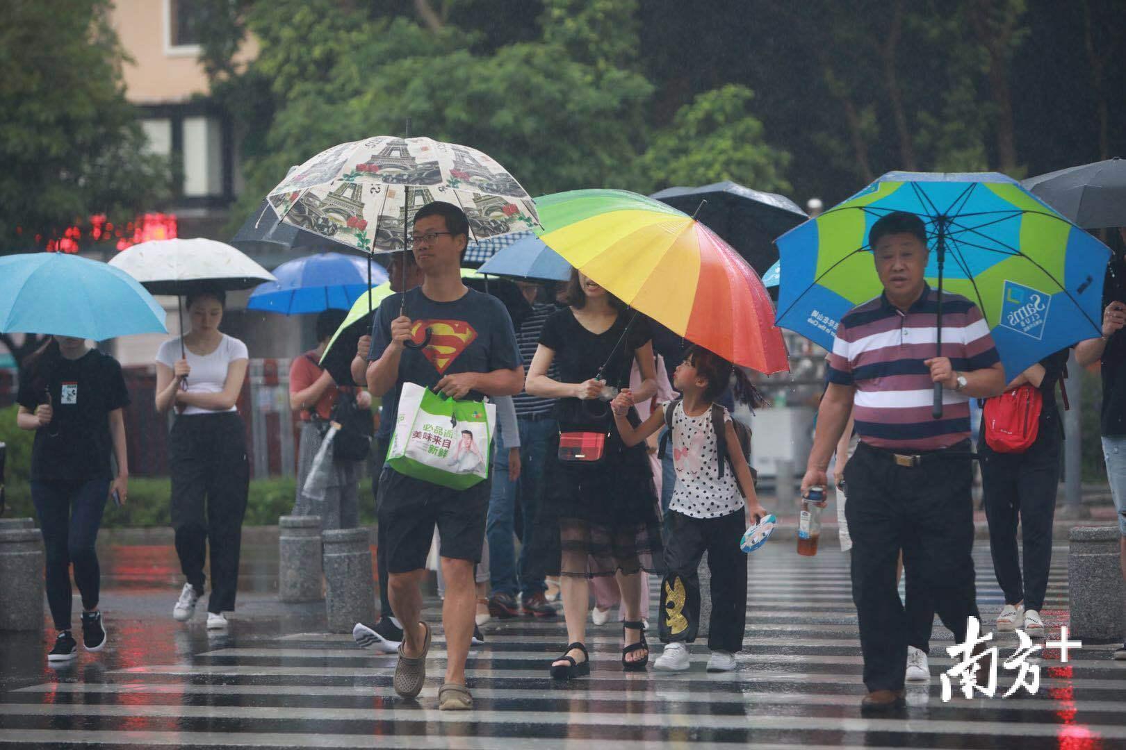 深圳莲花路