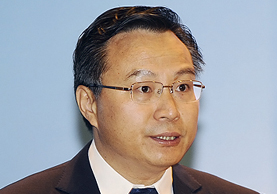 余蔚平任财政部副部长